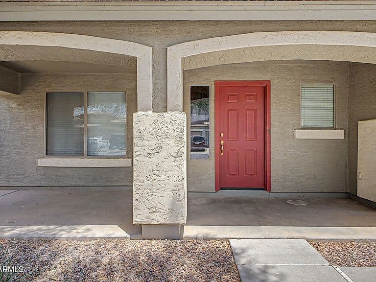 36522 W VELAZQUEZ Drive photo 4