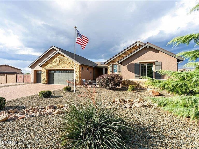 13174 E Belgian Way photo 1