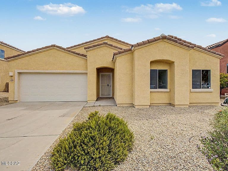 6358 E Koufax Ln photo 1