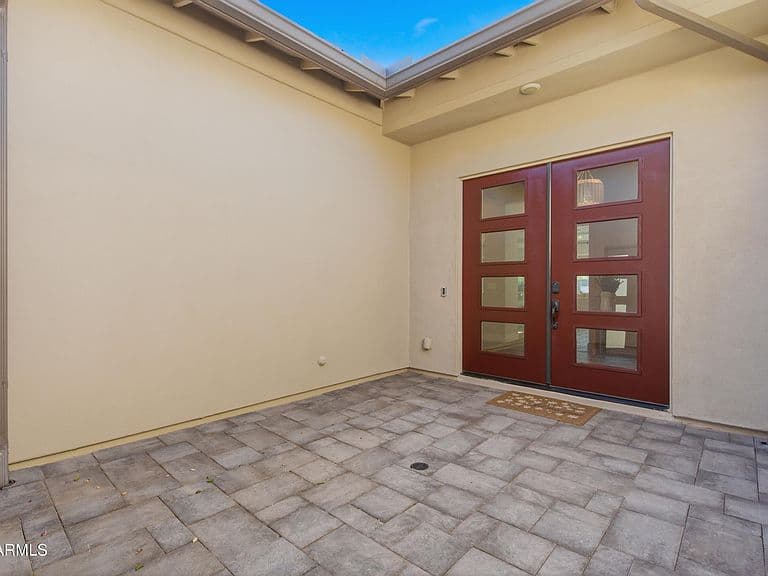 1290 E FICUS Way photo 4