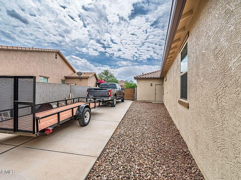 40614 W HOPPER Drive photo 4