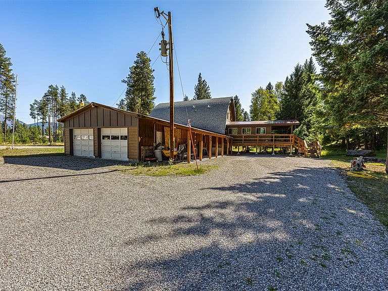 580 Wagon Wheel Way photo 3