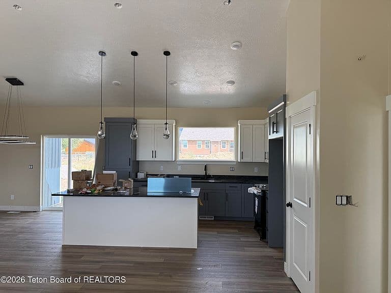 31 Brambleberry Dr photo 5