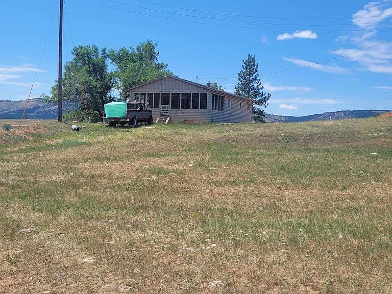 10251 Valley Rd photo 5