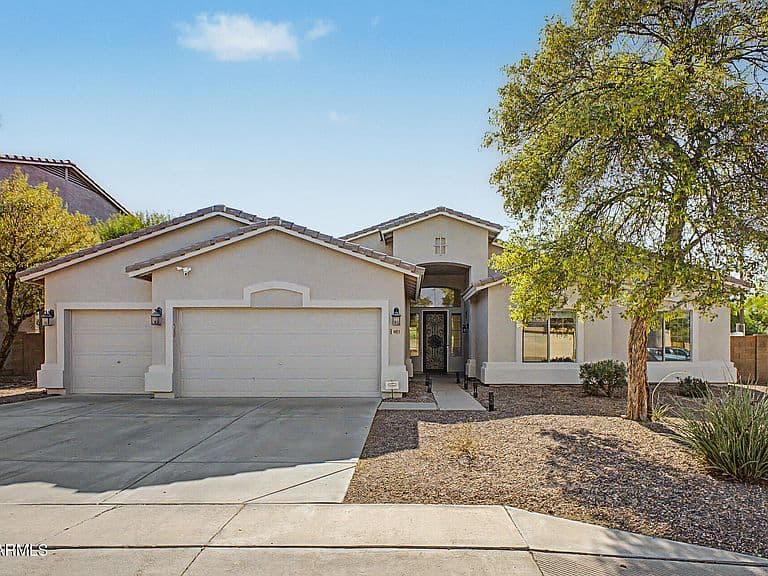 6024 N 133RD Drive photo 1