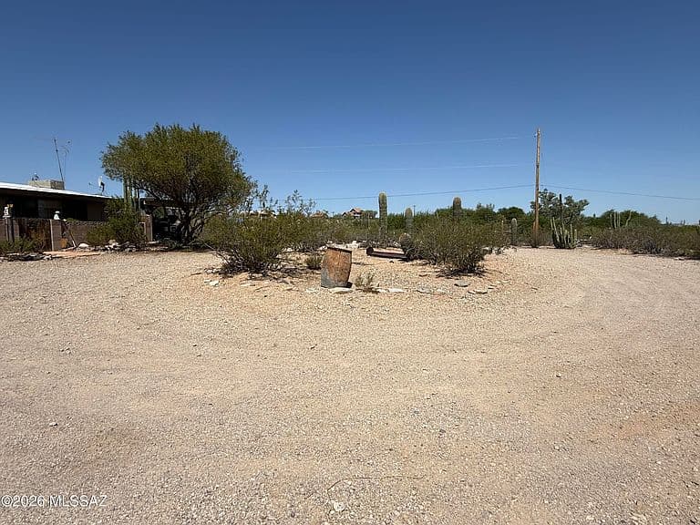 6260 N Desert Foothills Dr photo 3