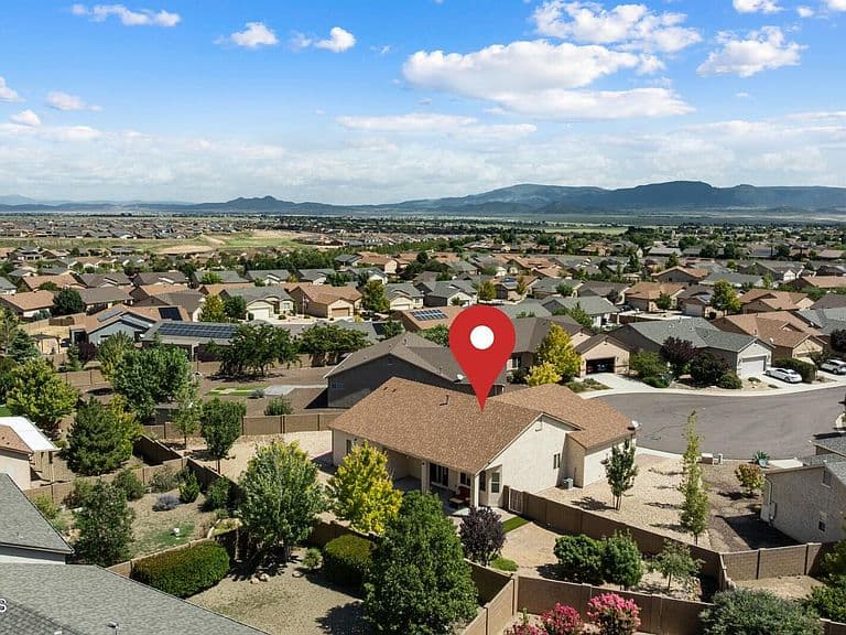 6075 E Linwood Dr photo 4