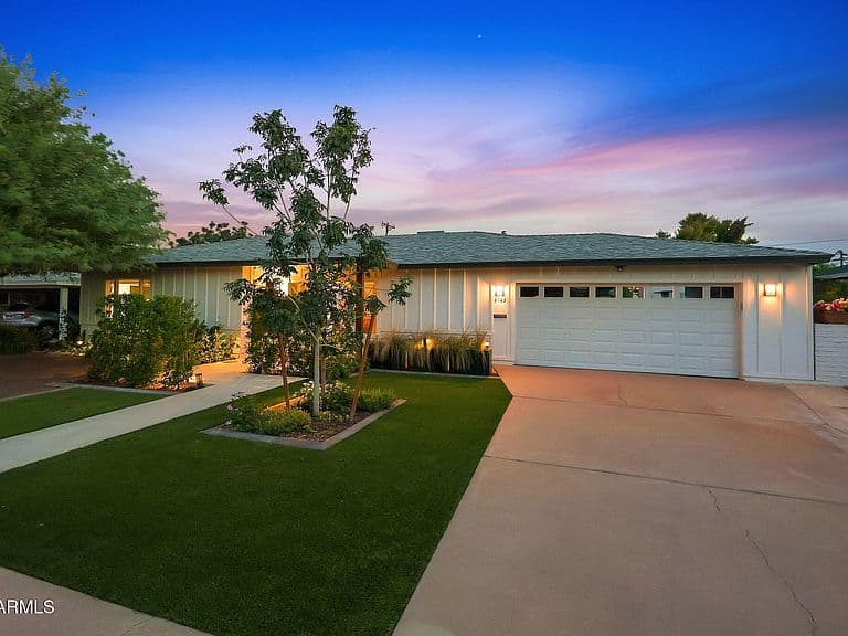 6725 E HOLLY Street photo 3