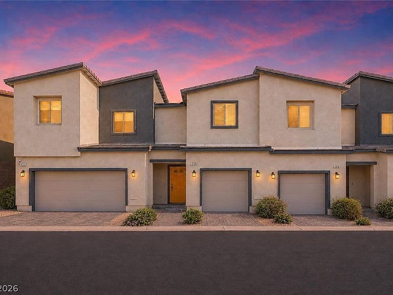 4258 Lunar Canyon Ave photo 1