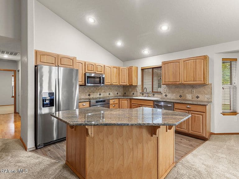 1229 W Bentwood Loop photo 4