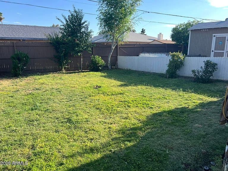 2301 W CHEERY LYNN Road photo 4