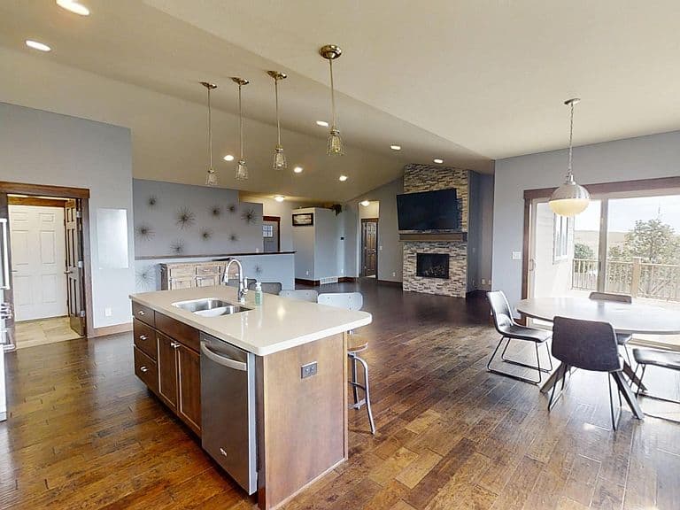1211 Prairie River Dr photo 5