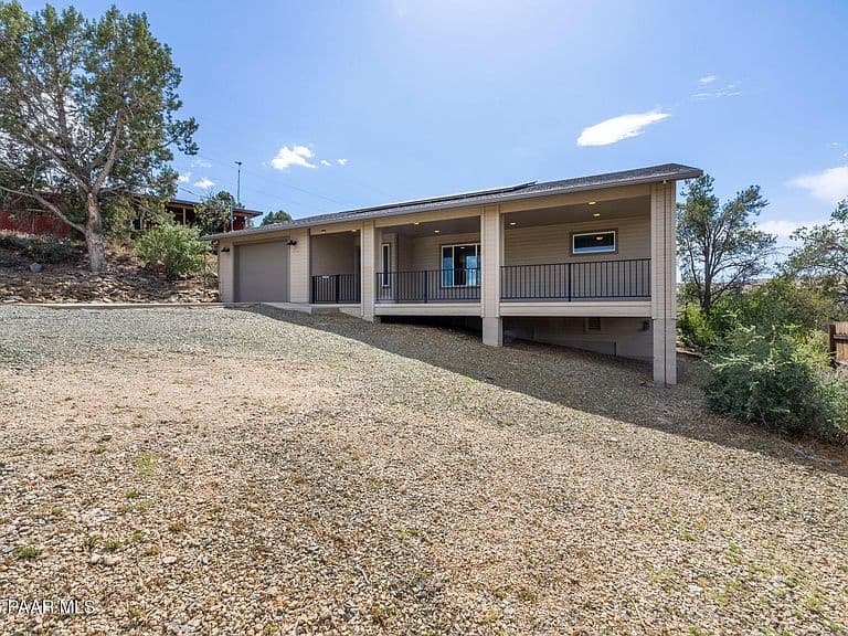 1720 N Topaz Rd photo 2