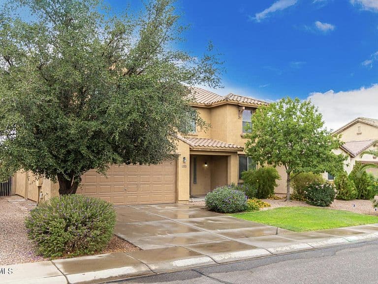33002 N PEBBLE CREEK Drive photo 2