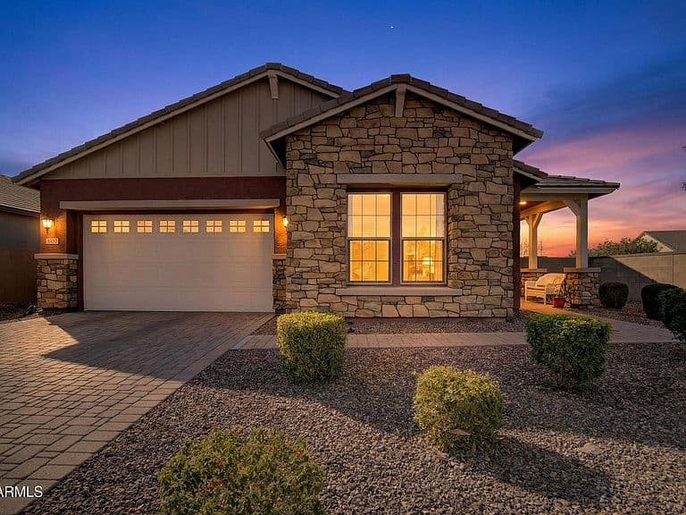 19087 E Walnut Ct photo 2