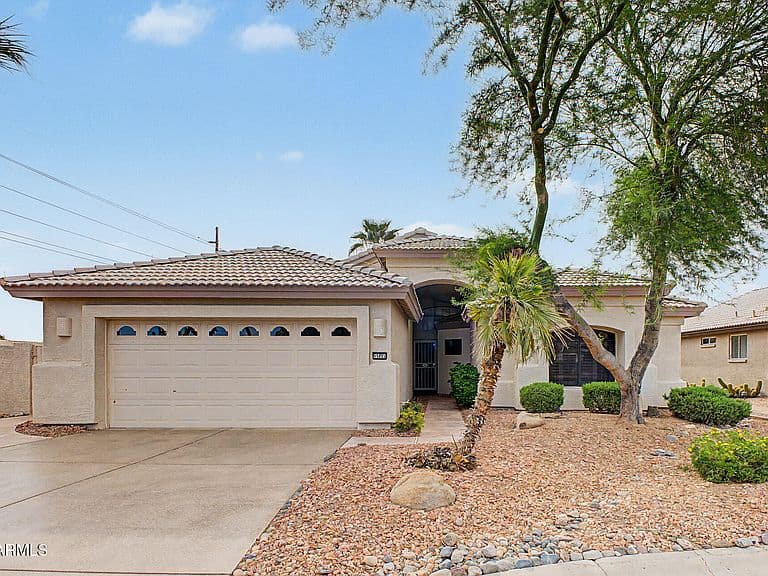 15023 W VERDE Lane photo 2