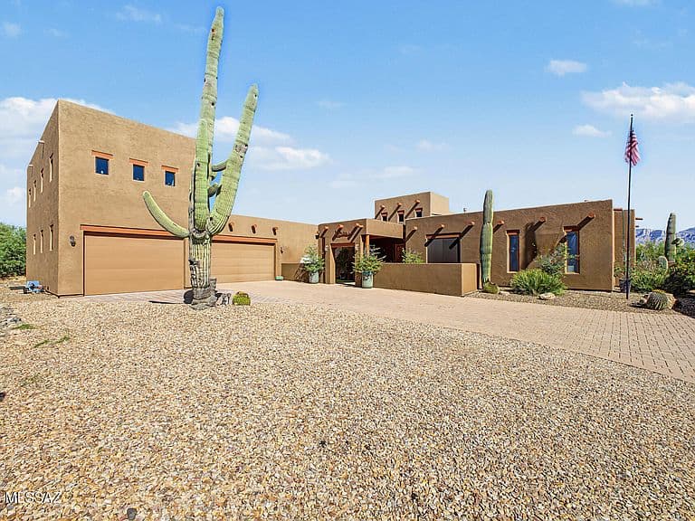 12770 N Coyote Crossing Trl photo 2