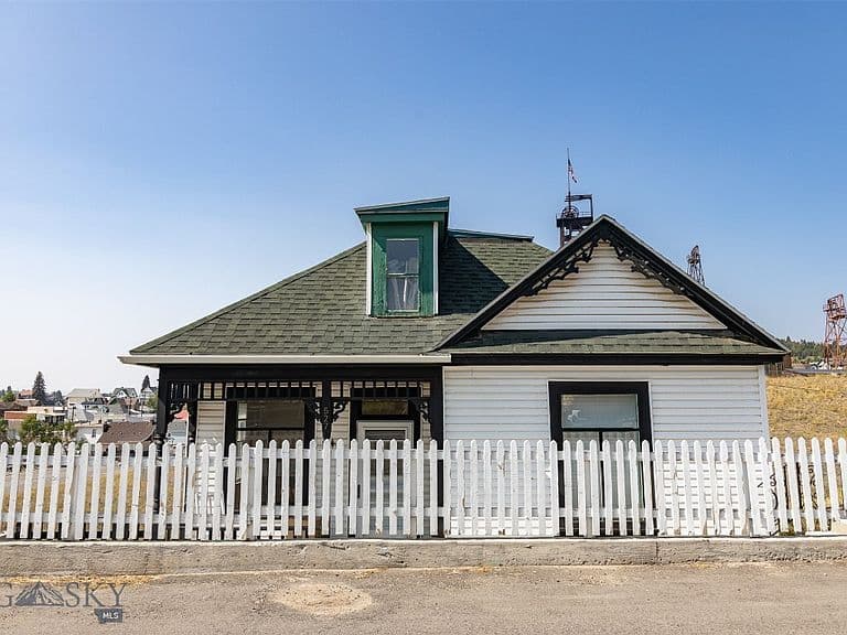 527 Edison St photo 3
