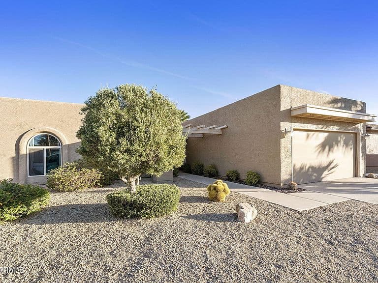 10310 E SILVERTREE Court photo 5