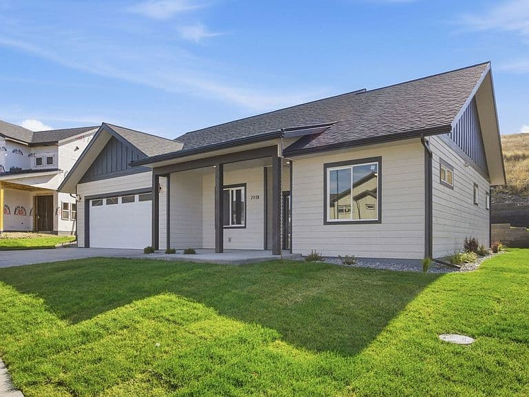 7118 Helenka Rose Dr photo 5