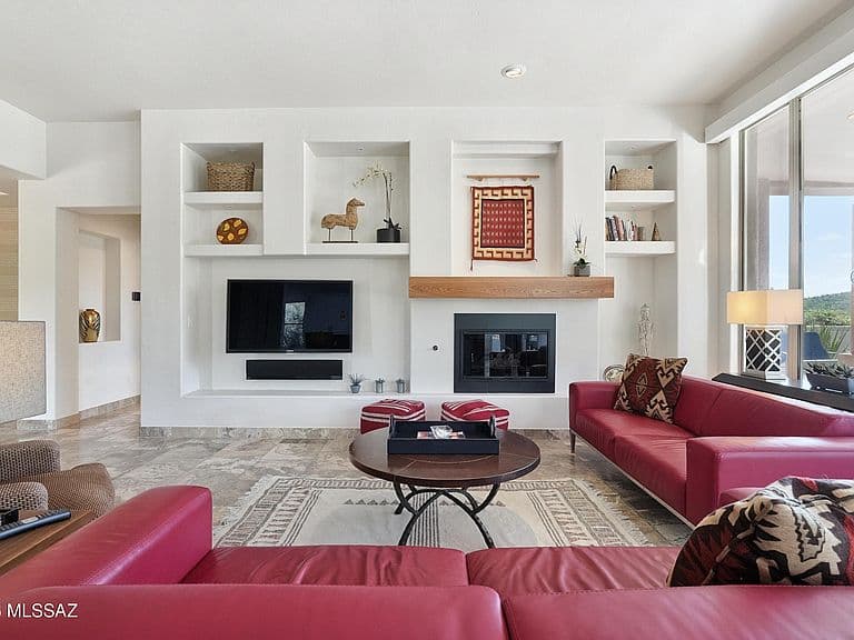 6365 N Ventana View Pl photo 4