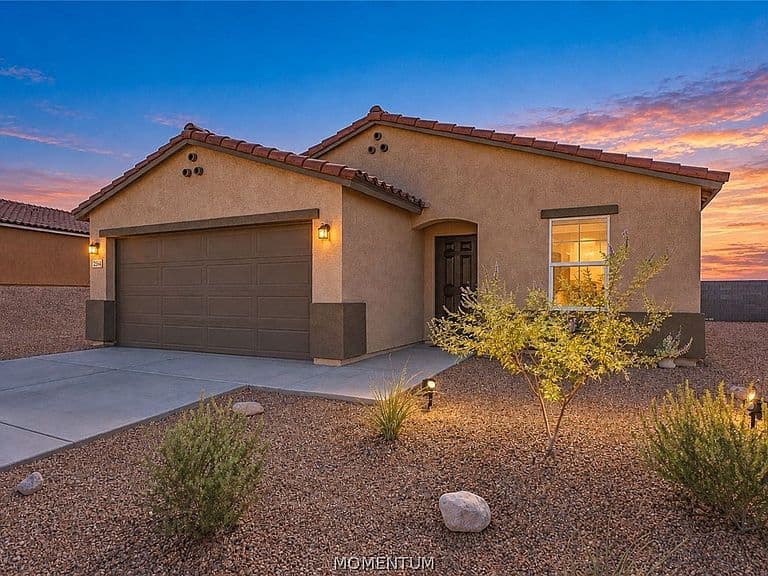 2564 View Way photo 2