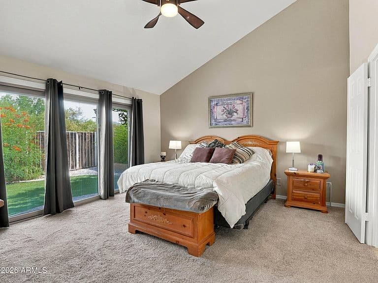 7929 S KENWOOD Lane photo 4
