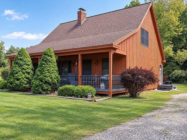 249 Pine Hollow Road photo 1