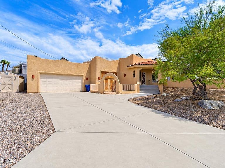 1200 Crater Ct photo 1