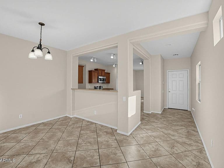 5426 W POLLACK Street photo 5
