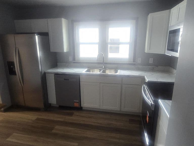 39 Fairmont Blvd photo 3