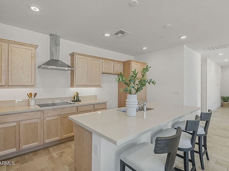 2121 W SONORAN DESERT Drive #99 photo 5