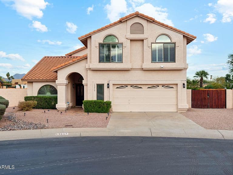 14217 N 57TH Place photo 1