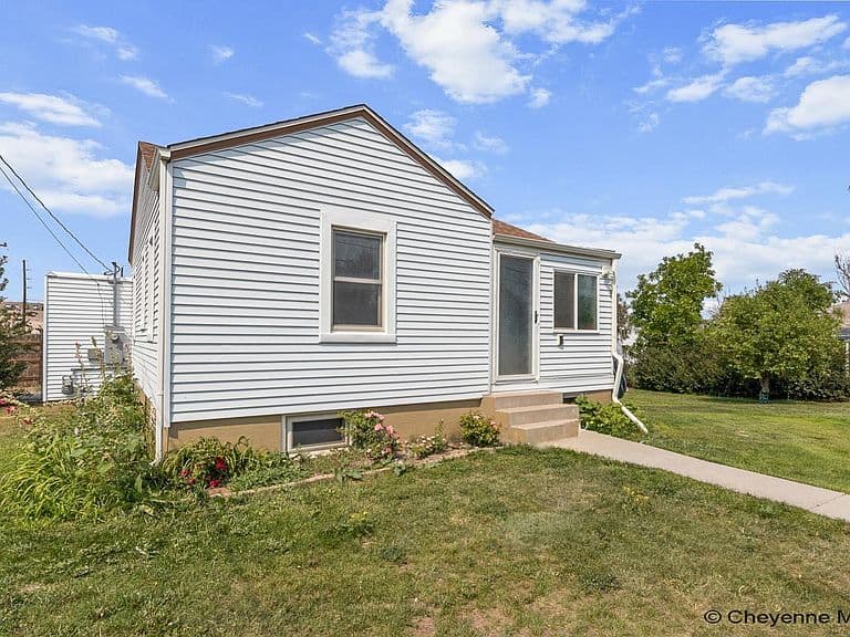 1318 Cherry St photo 4