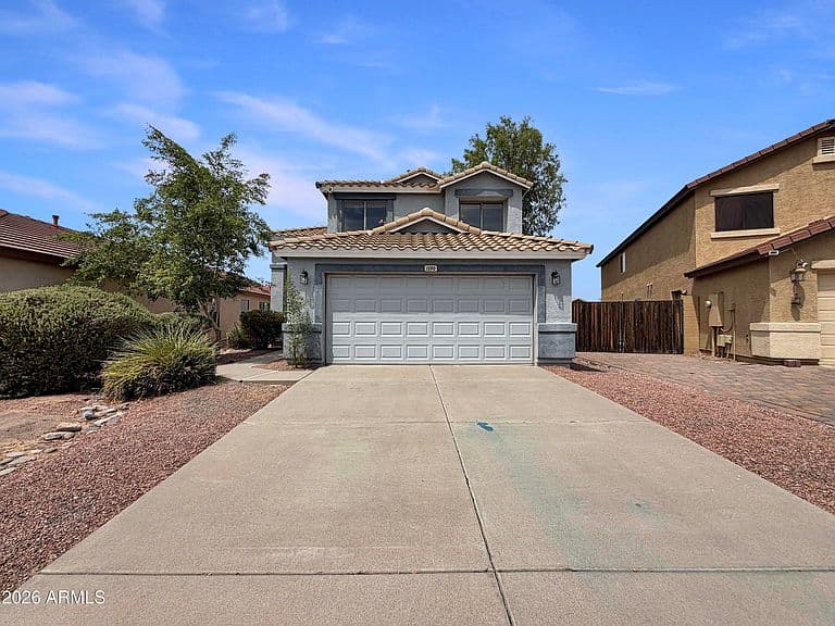 1390 E RYAN Road photo 1