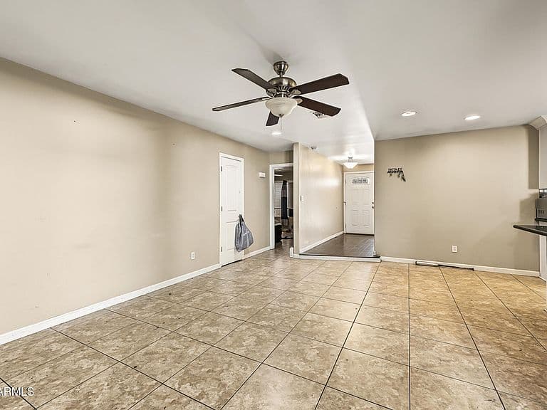 1226 E AVENIDA ELLENA Avenue photo 2