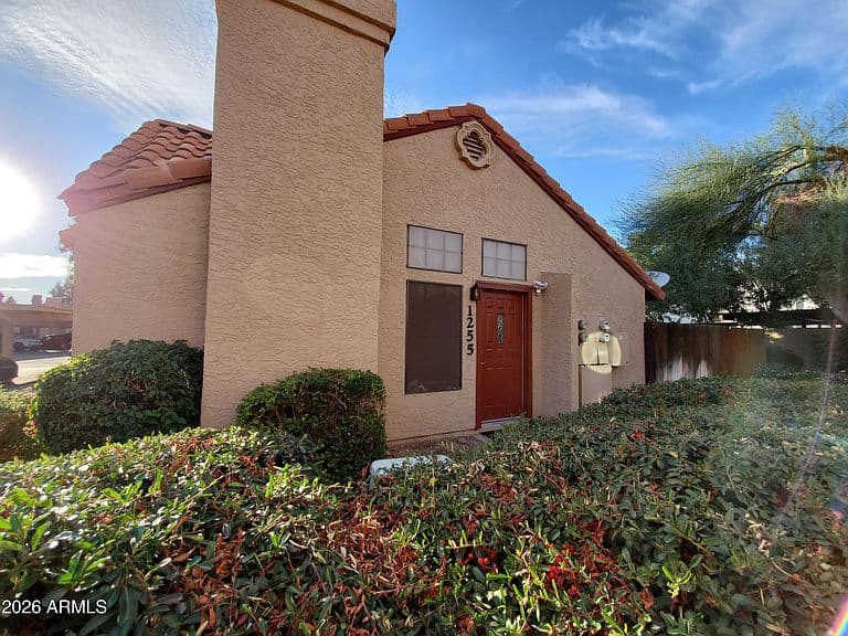 4901 E KELTON Lane #1255 photo 1