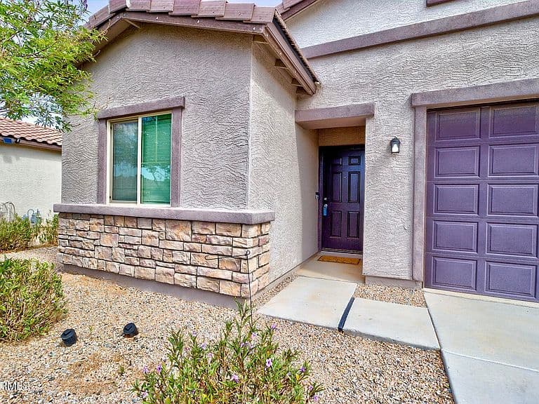 948 E WILEY Way photo 5