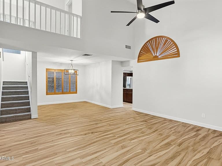 1160 N BULLMOOSE Drive photo 2