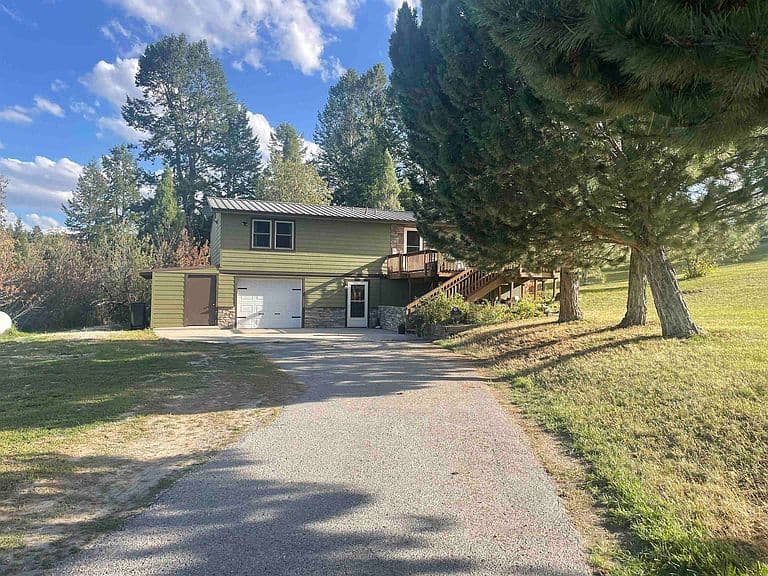 114 Old Oregon Rd photo 3