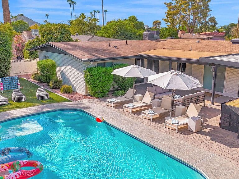 8741 E HEATHERBRAE Drive photo 1