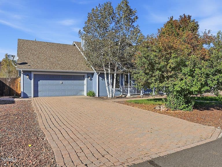 11270 Lacy Ln photo 3