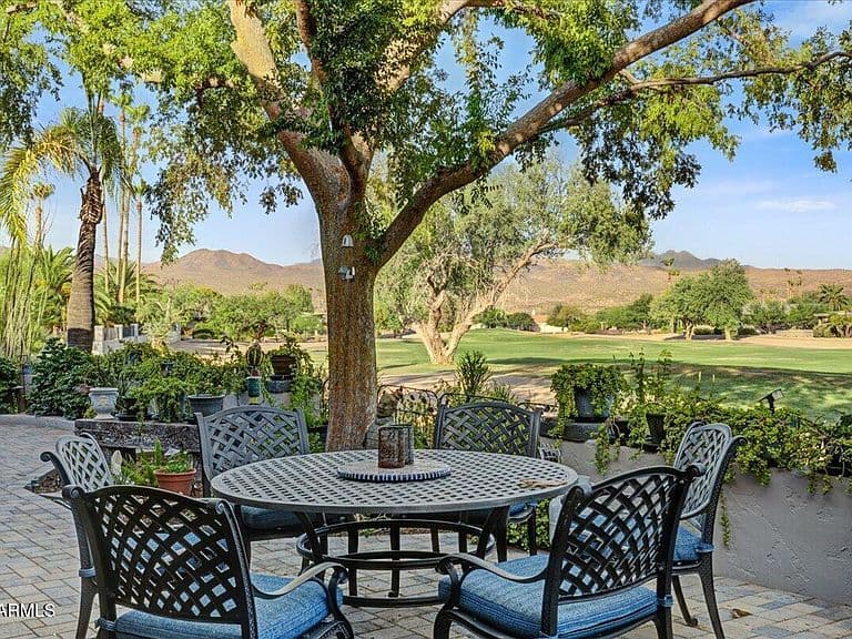 26009 N AGAVE Road photo 4