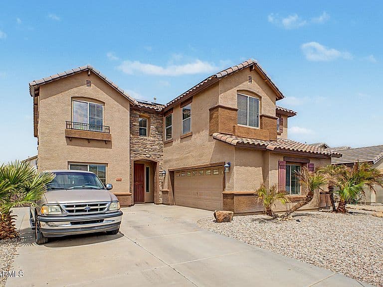 15212 W JACKSON Street photo 3