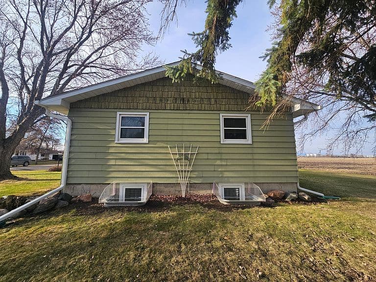 306 Enterprise Dr photo 5