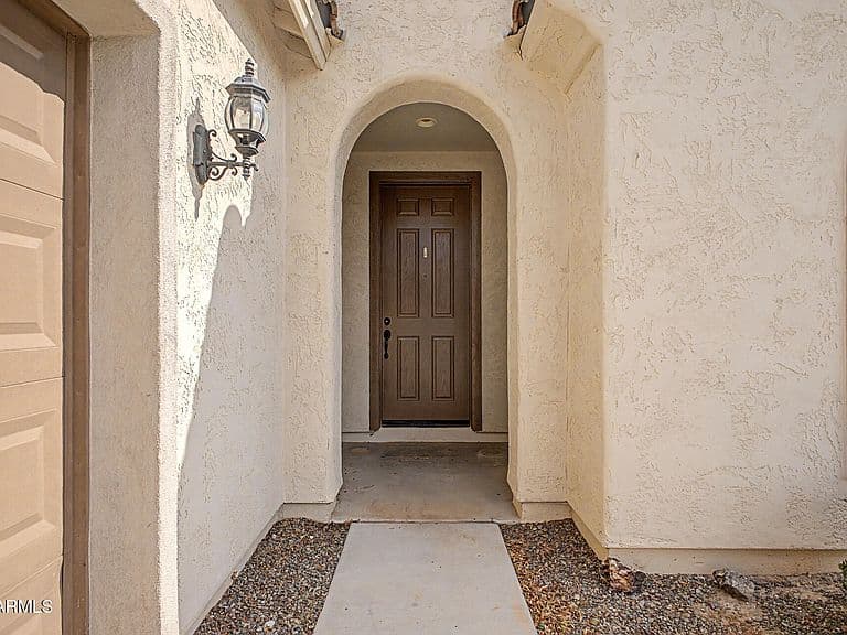25991 W TONTO Lane photo 4