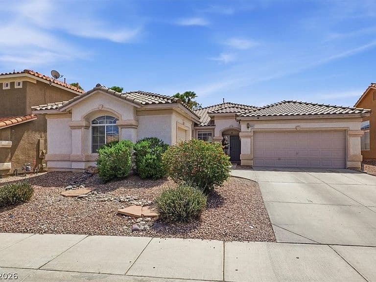8641 Vivid Violet Ave photo 2