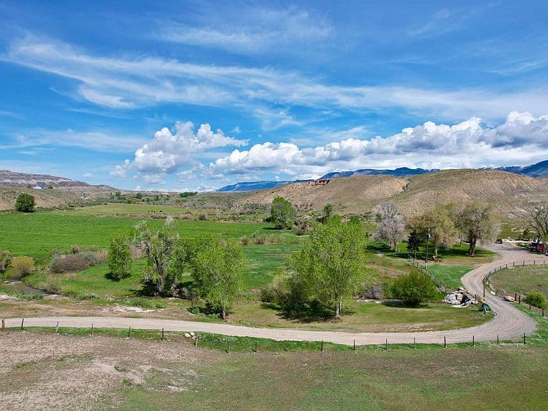 2609 Beaver Creek Rd photo 3