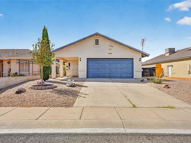 3601 N Bond Street photo 3