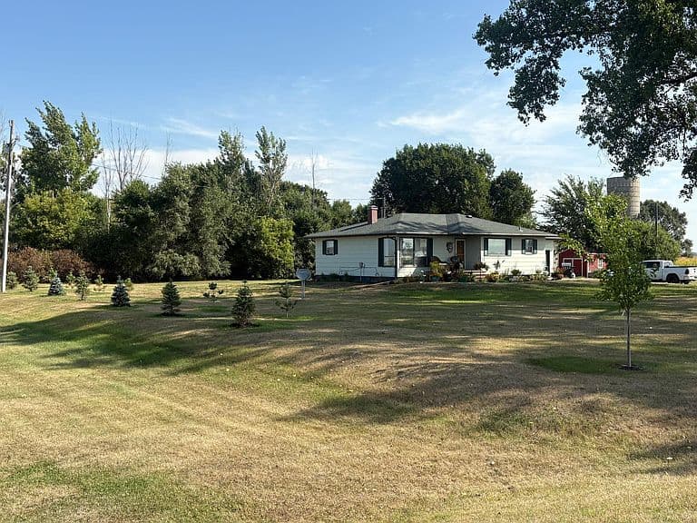 7850 Highway 18 photo 3